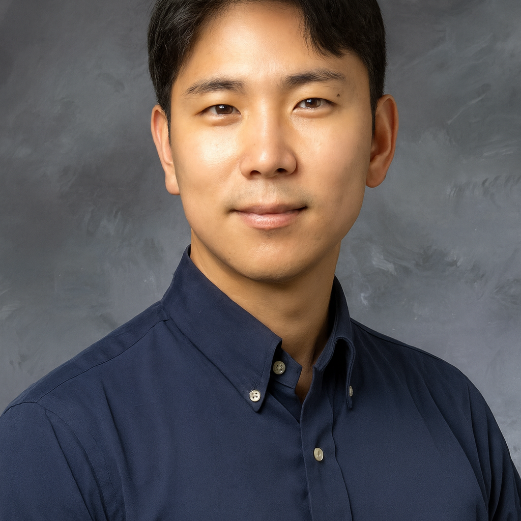 Headshot of Isak Kim