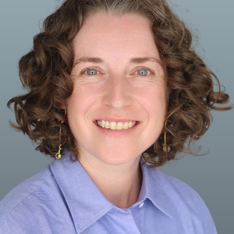 Headshot of Carrie Lorig